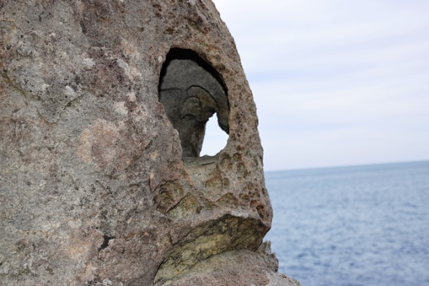岩のアート