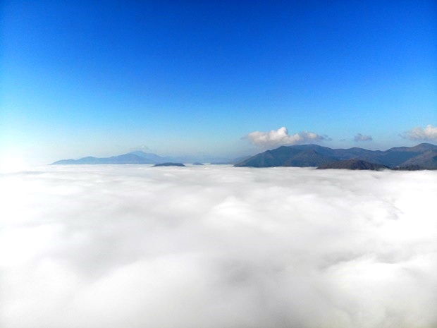 雲海の砥石岳